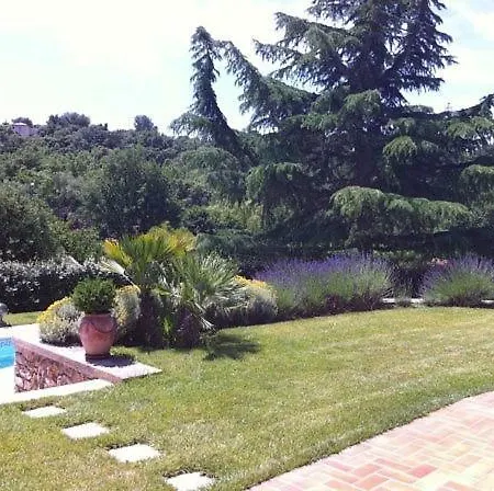 Lily Avec Piscine Privee *